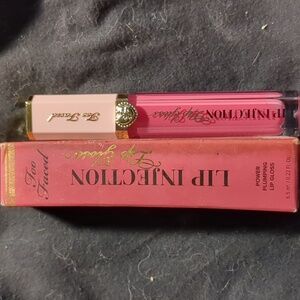 TOO FACED Lip Injection Power Plumping Lip Gloss JUST A GIRL